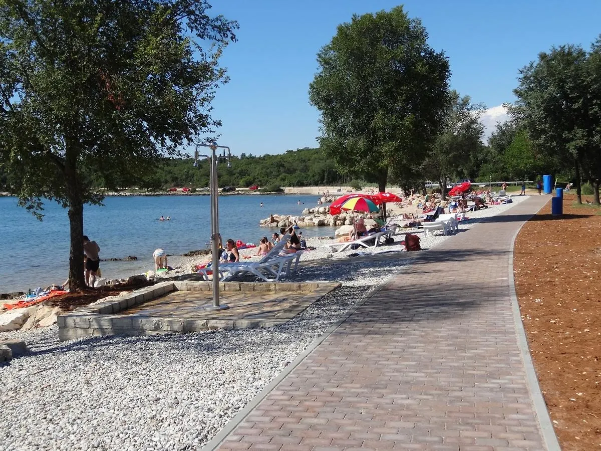 Apartments Mariza Porec Guest house